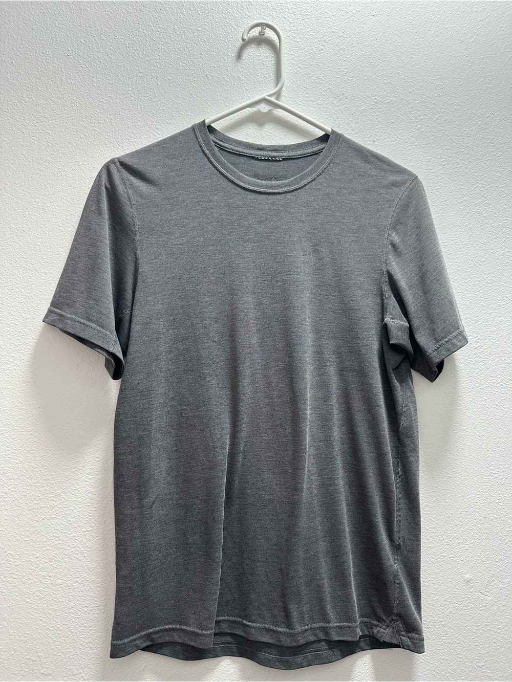 Men’s Patagonia shirt